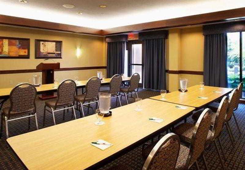 Courtyard By Marriott Cleveland Willoughby Hotel Facilities photo